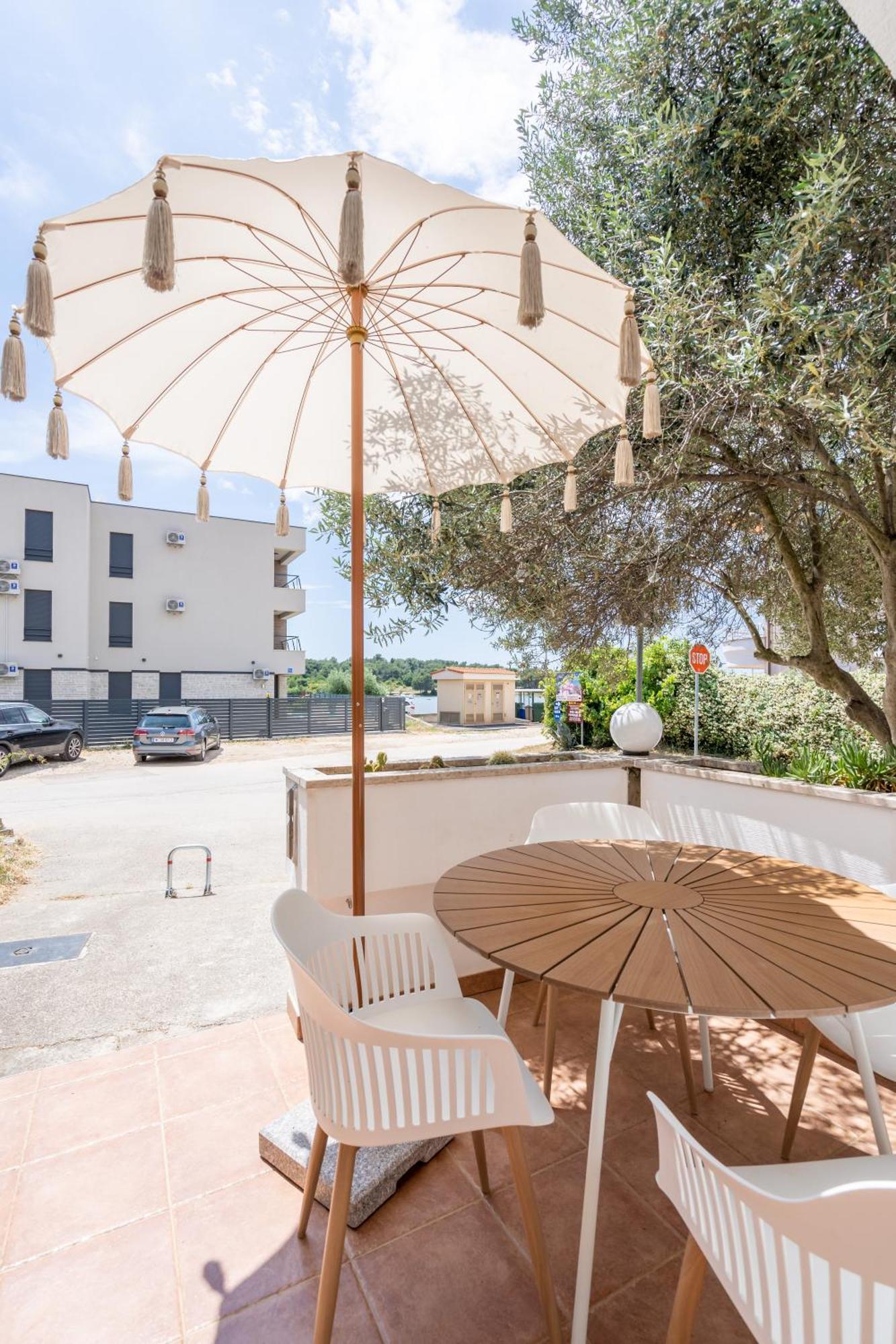 App Akumal-25M Zum Meer, Privatparkplatz, 50 Zoll Smart Tv, Sat Медулин Екстер'єр фото